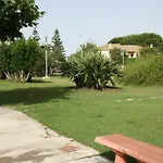 Paola 2 *