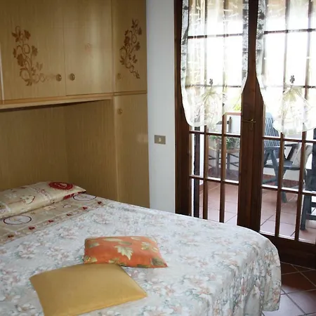 Paola 2 Holiday home Capitana