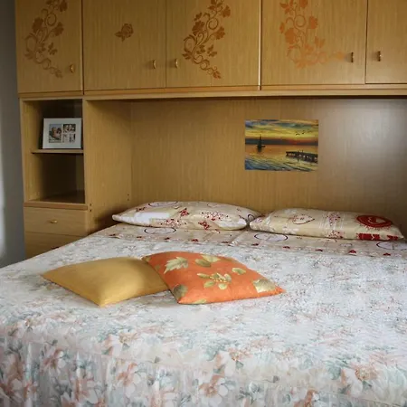 Дом отдыха Paola 2 *